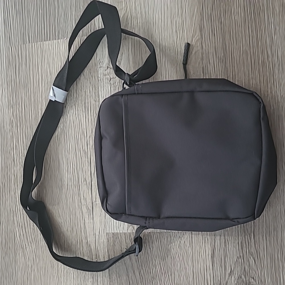 Kane Brown - In The Air Tour Bag - Picture 4 of 7